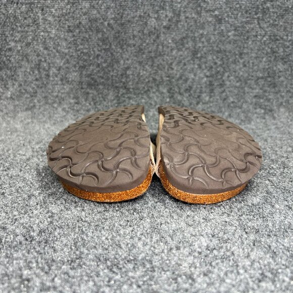 Betula Arizona Sandals‎ Women's Size 8.5 Tan Suede Buckle Strap Slide Flip Flops - Picture 10 of 12